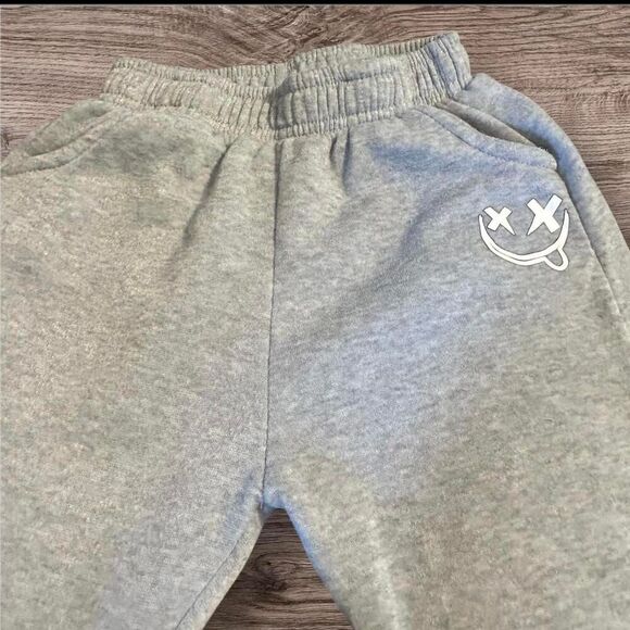 Smiley Face Sweatpants Lounge Pants Gray Comfy Casual - Picture 2 of 4